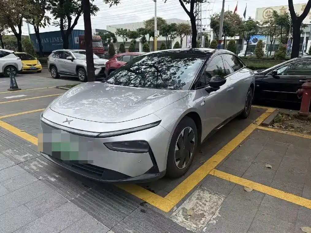Xpeng P7 + 2024 Max