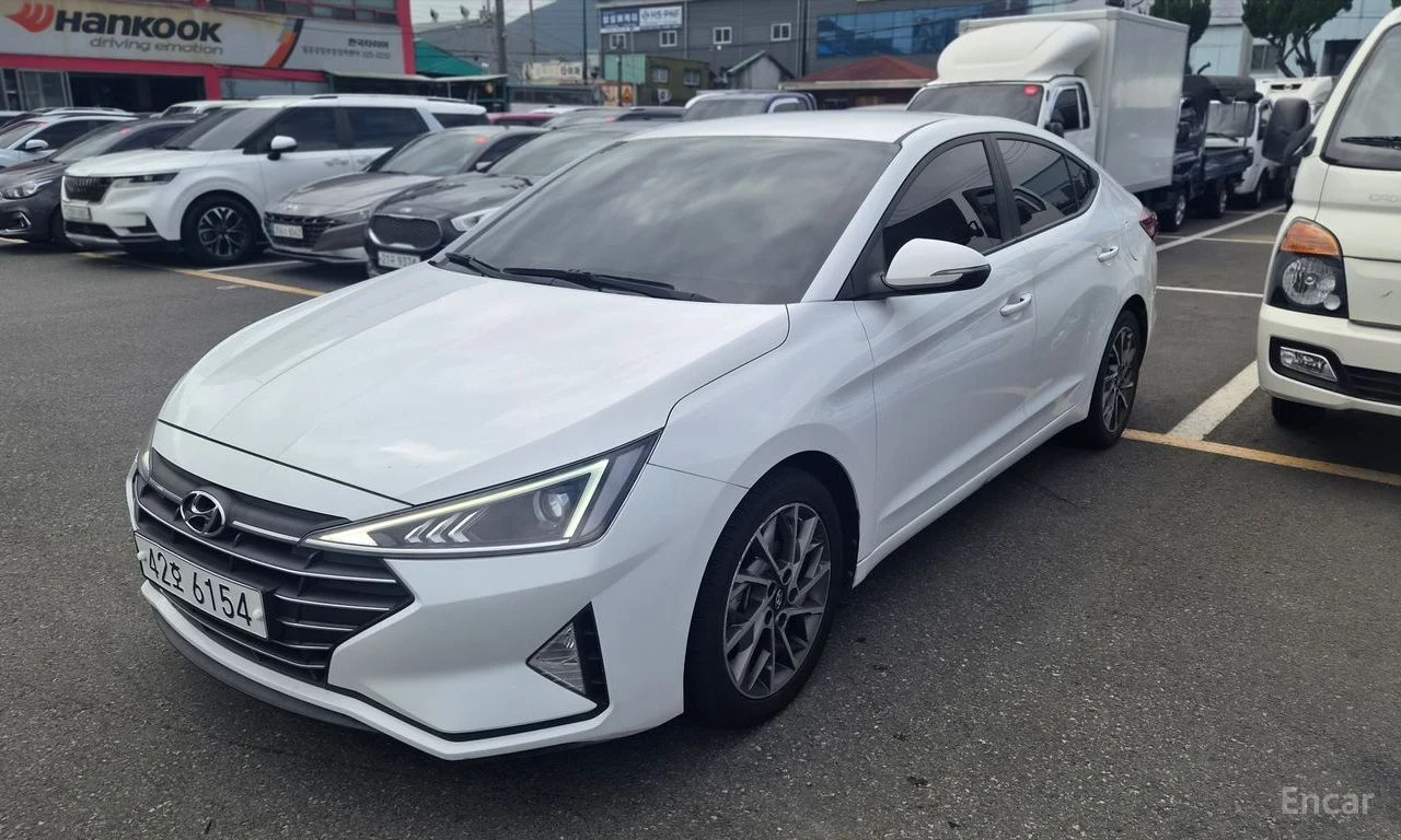 Hyundai Avante Smart