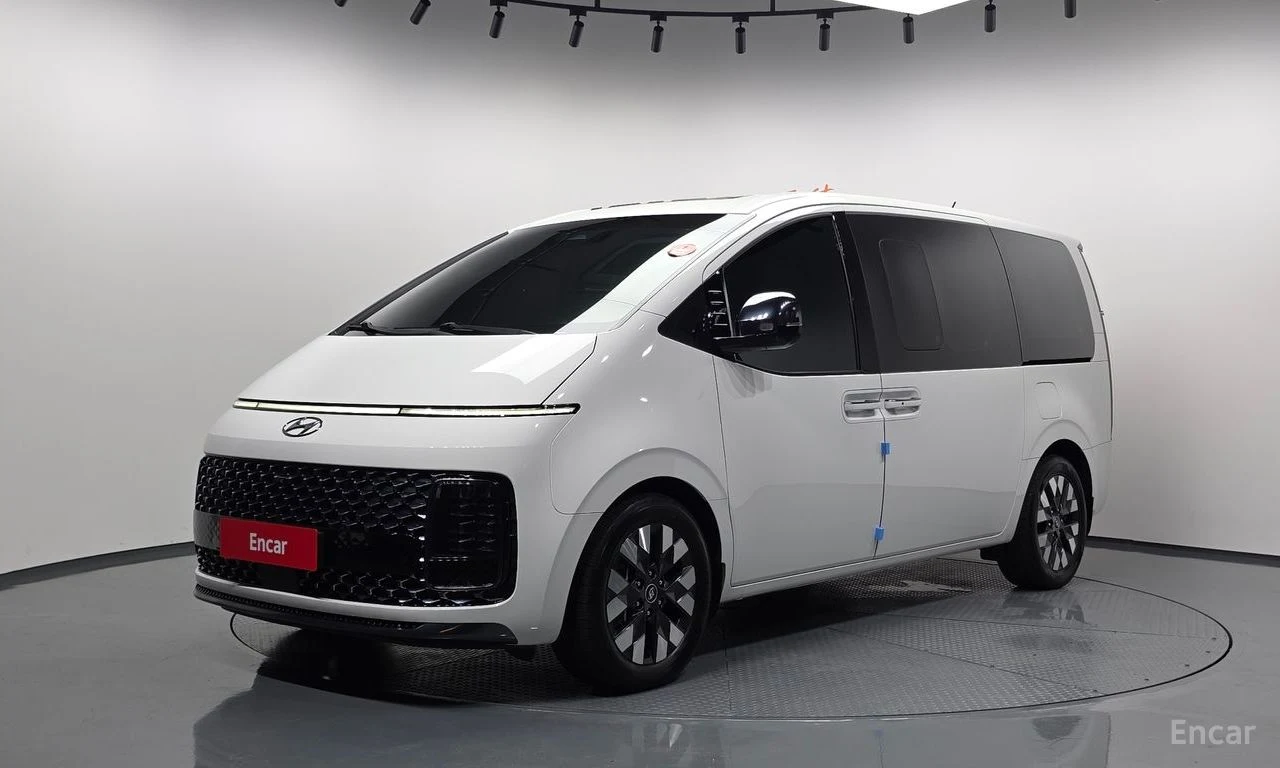 Hyundai Staria Inspiration