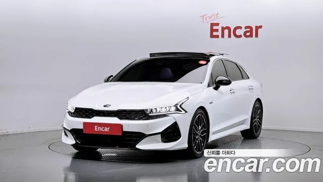 Kia K5 Signature