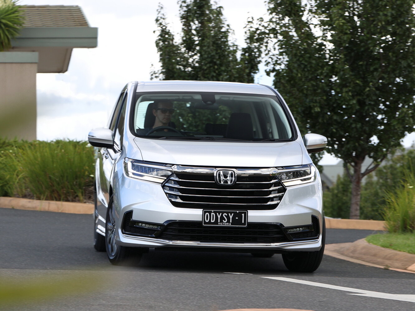 Honda Odyssey 2022 2.0L e:HEV — Фотографии комплектации 2