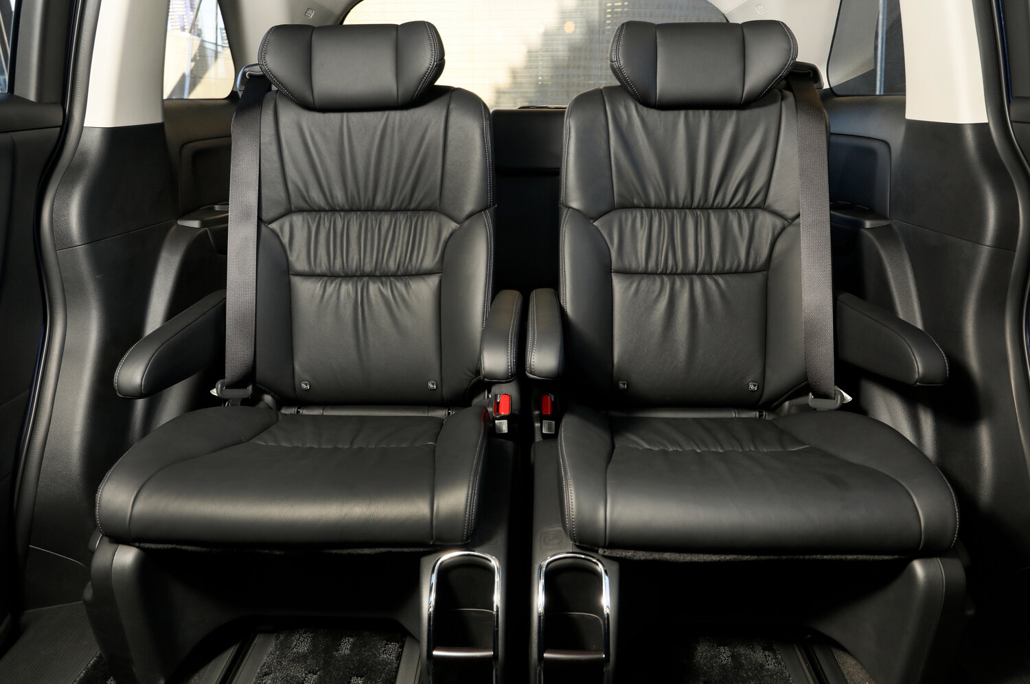 Honda Odyssey 2022 2.0L e:HEV — Фотографии комплектации 20