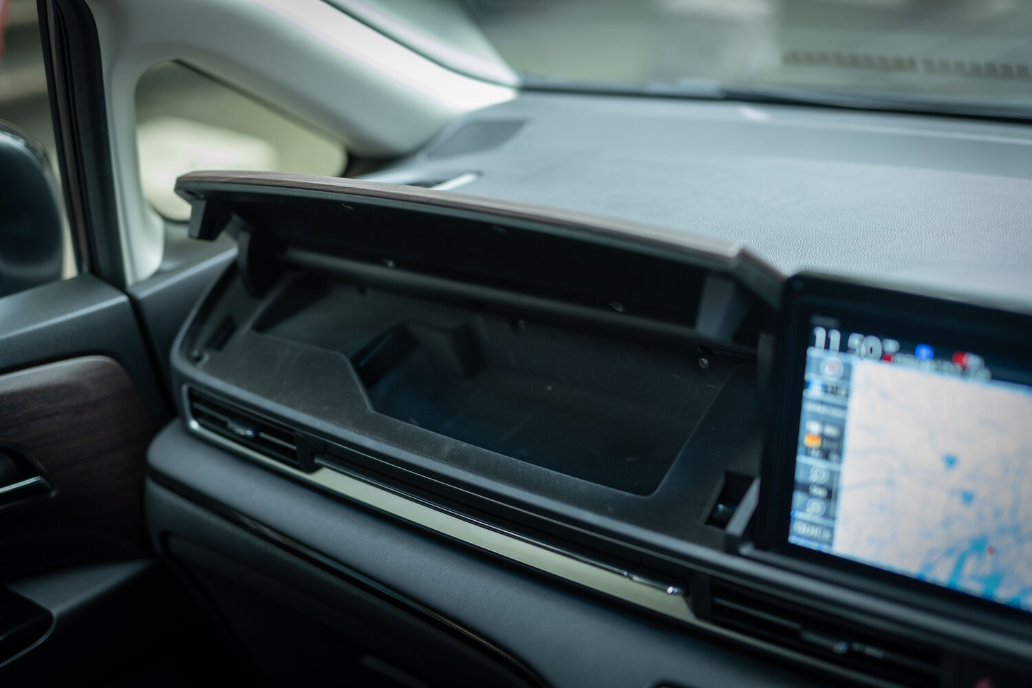 Honda Odyssey 2022 2.0L e:HEV — Фотографии комплектации 9
