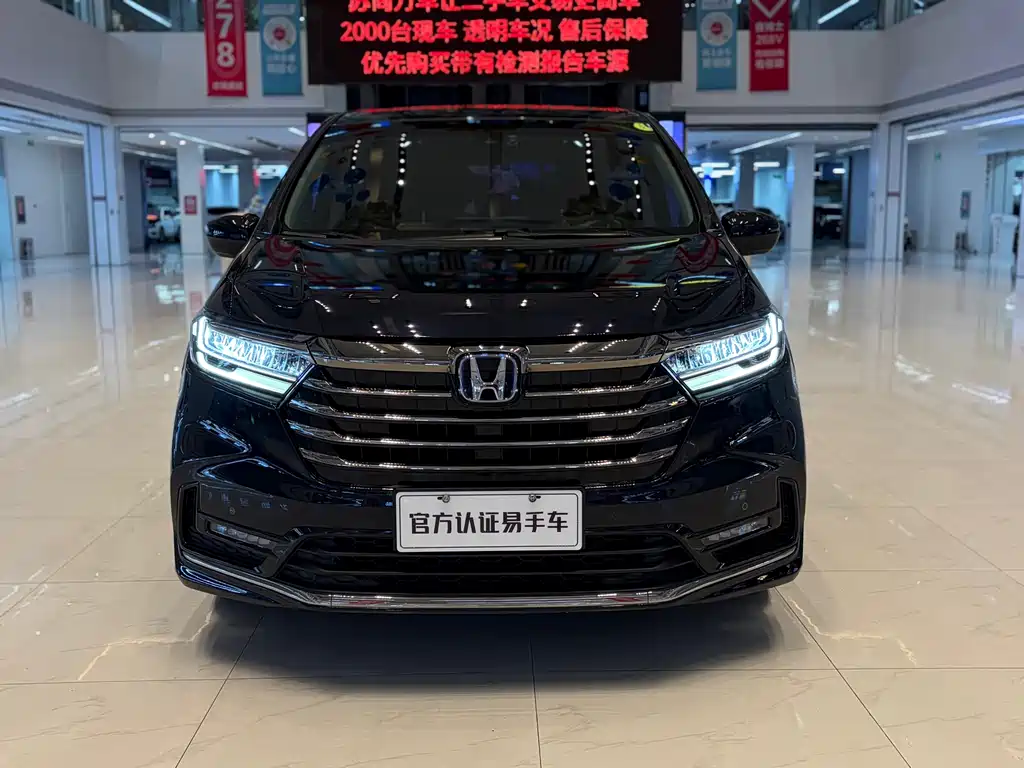 Honda Odyssey 2022 2.0L e:HEV — Фотографии автомобиля 2