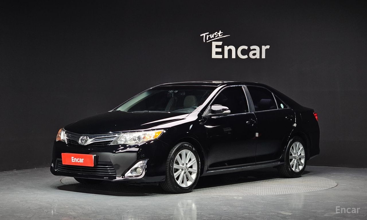 Toyota Camry 2.5 XLE