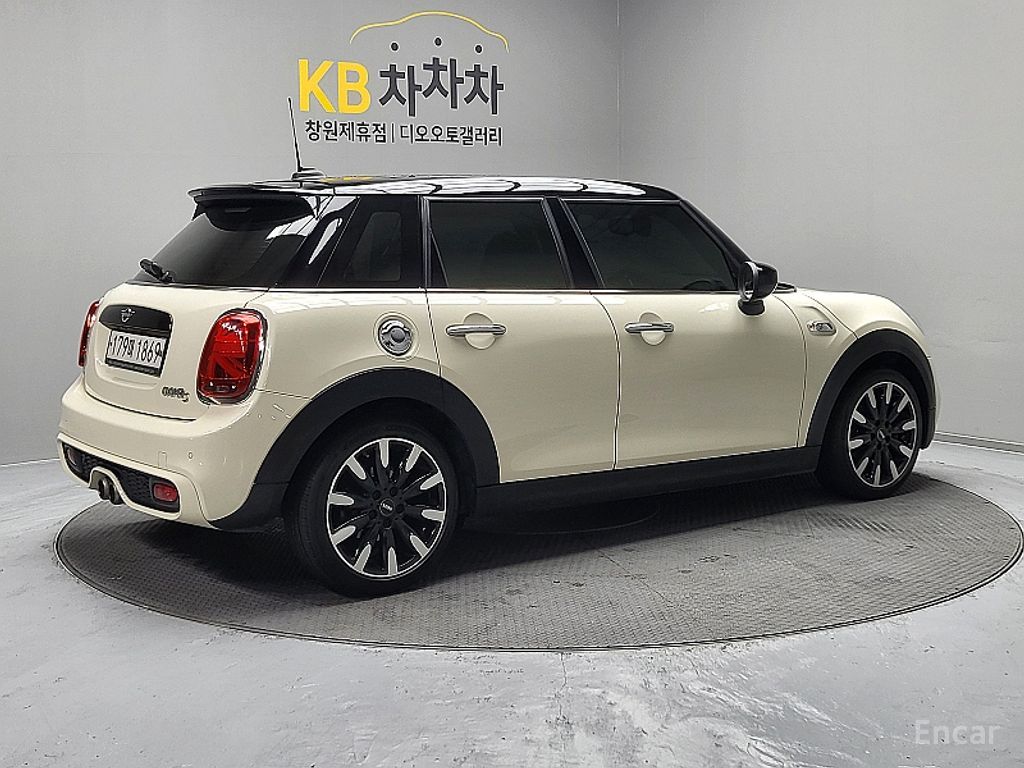 Mini COOPER 5 HIGH — Фотографии автомобиля 2