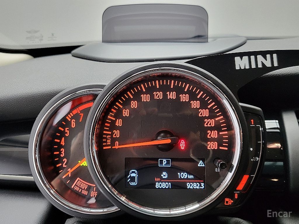 Mini COOPER 5 HIGH — Фотографии автомобиля 7