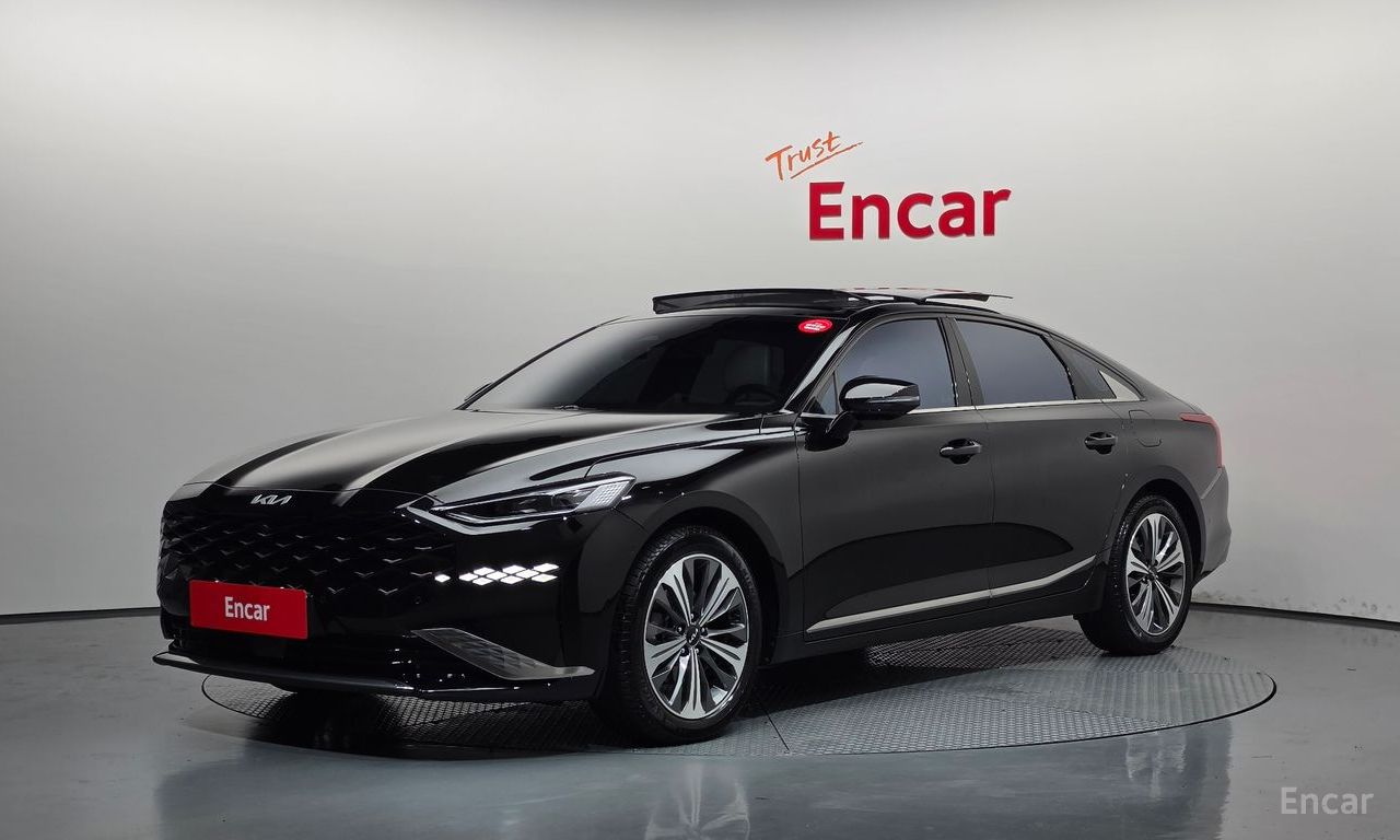 Kia K8 Signature