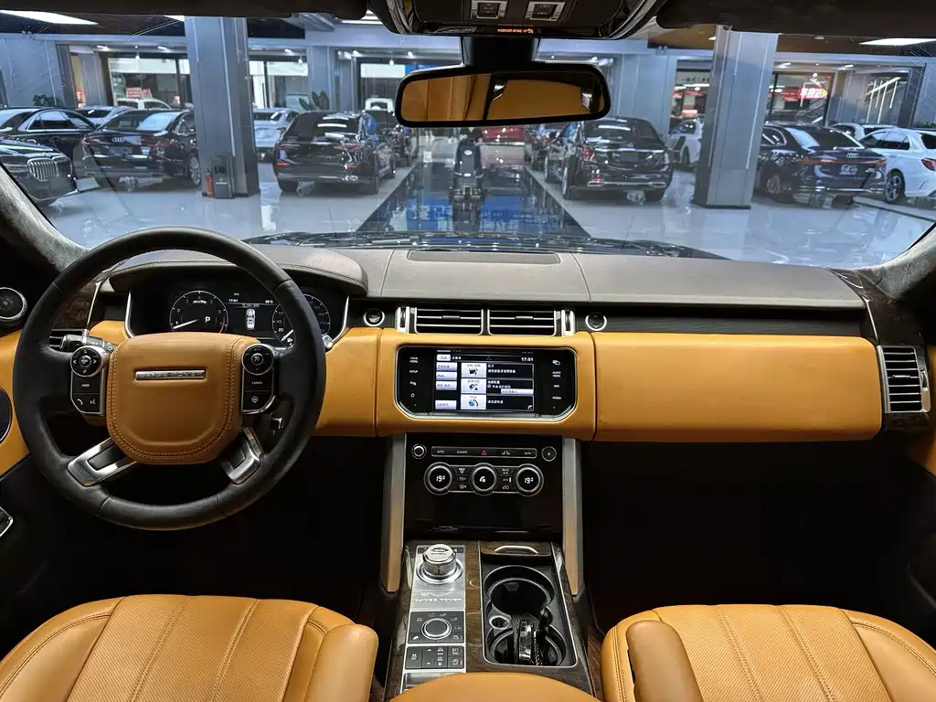 Land Rover Range Rover 2015 3.0T — Фотографии автомобиля 6