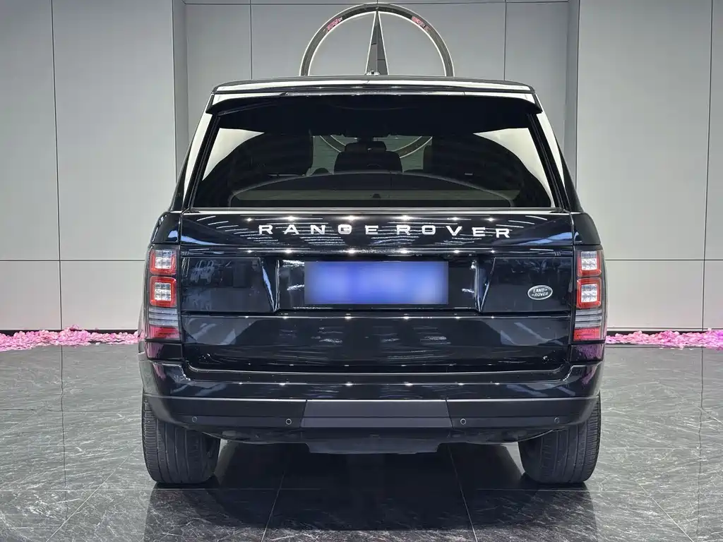 Land Rover Range Rover 2015 3.0T — Фотографии автомобиля 8