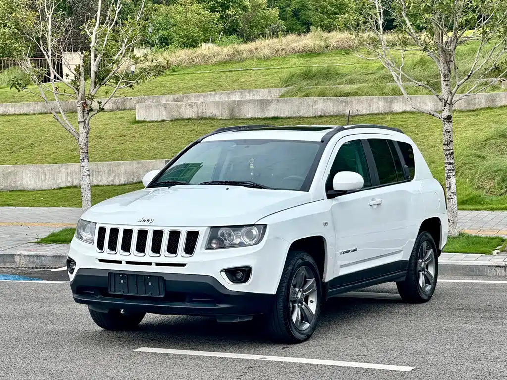 Jeep 2014 2.4L Comfort