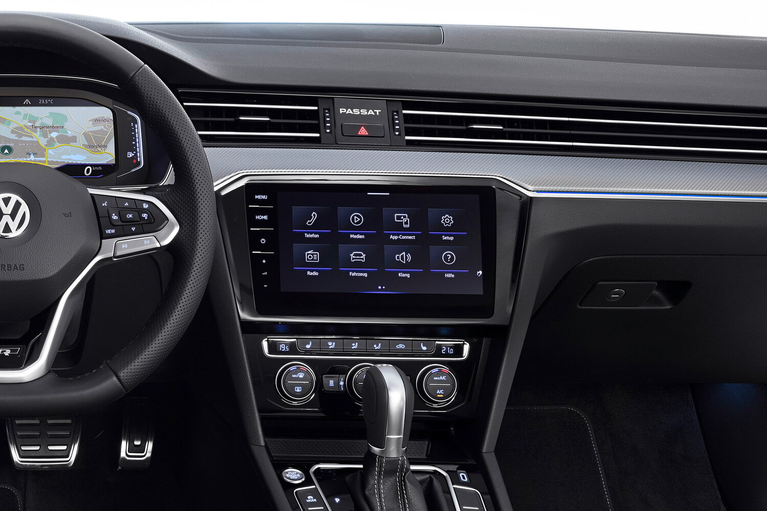 Volkswagen Passat 2023 330TSI Luxury — Фотографии комплектации 8