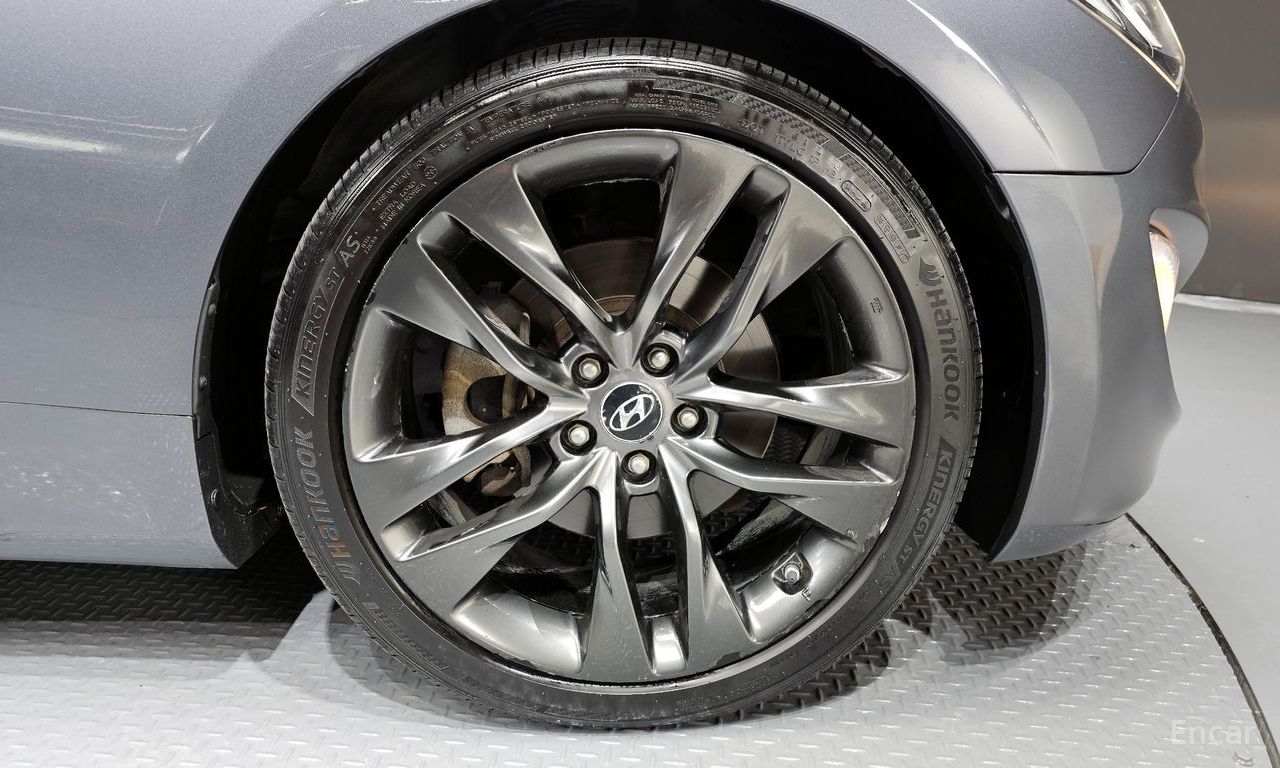 Hyundai Genesis 200 Turbo S — Фотографии автомобиля 5