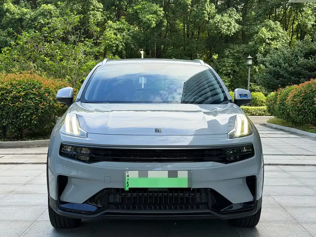 Lynk & Co 06 2023 Remix 1.5T Pro
