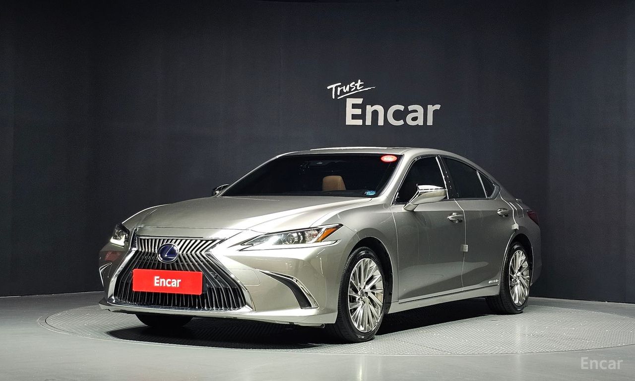 Lexus ES Luxury Plus