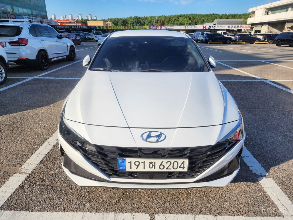 Hyundai Avante Smart