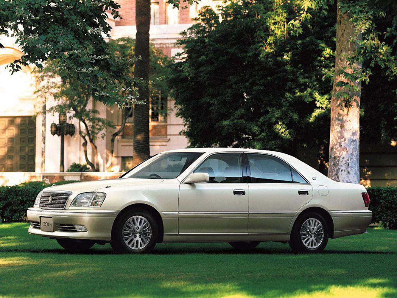 Toyota Crown 2007 2.5L Royal — Фотографии комплектации 3