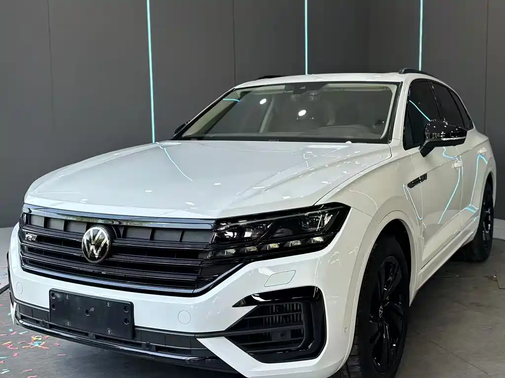 Volkswagen Touareg 2021 3.0TSI Sport