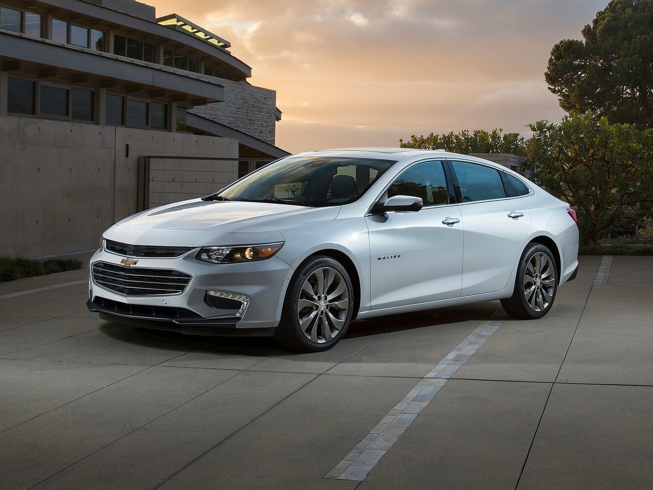 Chevrolet Malibu 1.5 Turbo LTZ — Фотографии комплектации 1