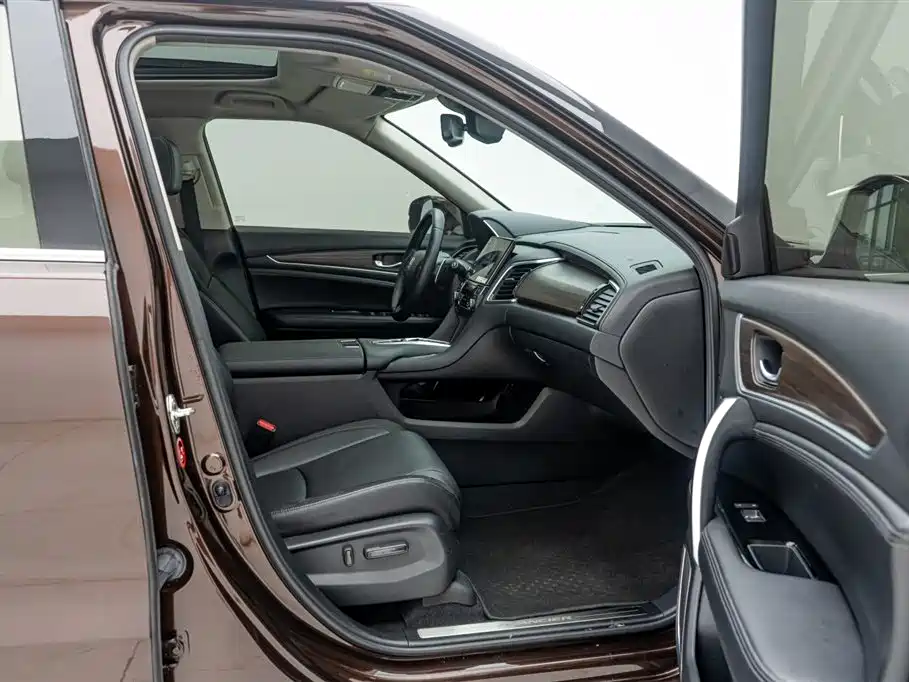 Honda Avancier 2017 370TURBO 4WD — Фотографии автомобиля 27