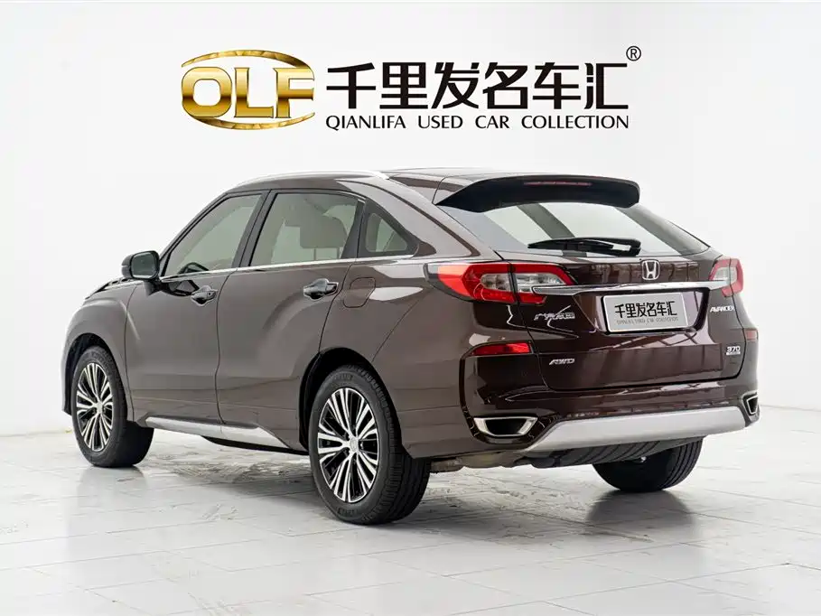 Honda Avancier 2017 370TURBO 4WD — Фотографии автомобиля 7
