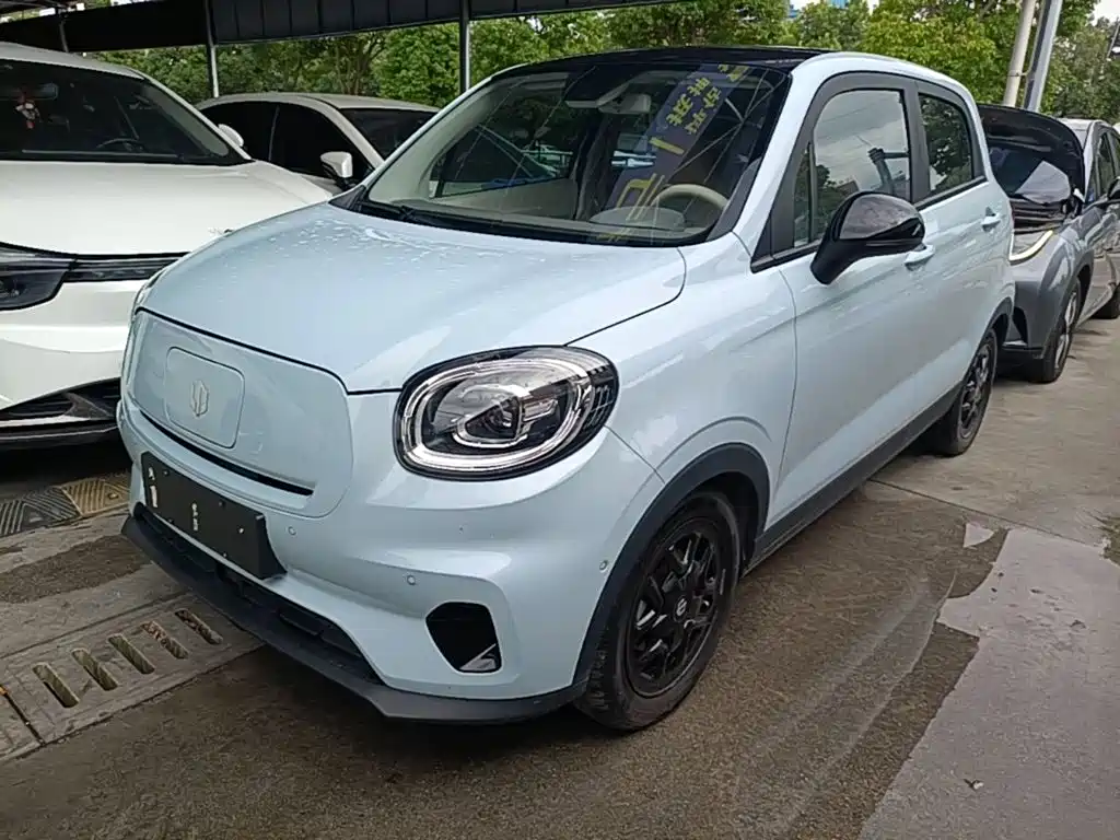 Leapmotor T03
