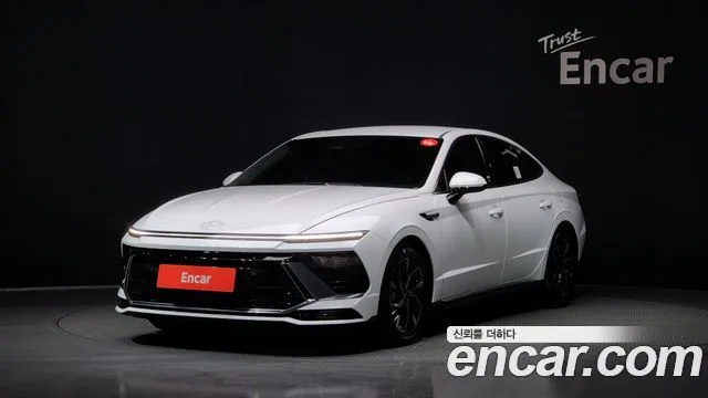 Hyundai Sonata Exclusive