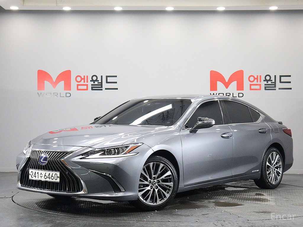 Lexus ES Luxury