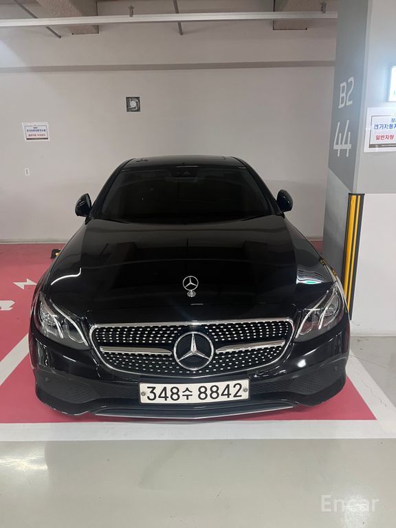 Mercedes-Benz E-Class E200