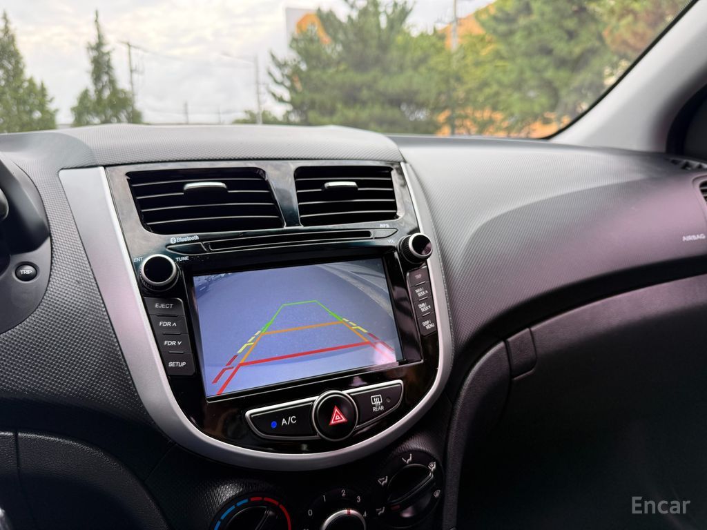 Hyundai Accent Diesel 1.6 VGT Smart — Фотографии автомобиля 17