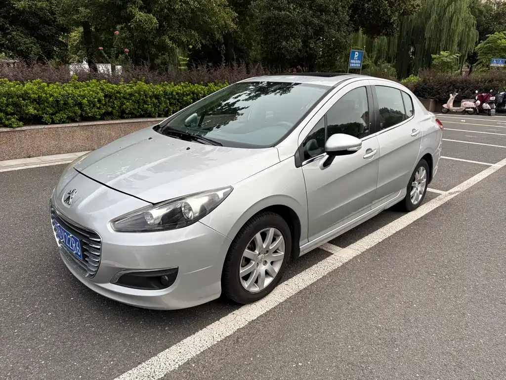 Peugeot 308 2012 1.6L AT