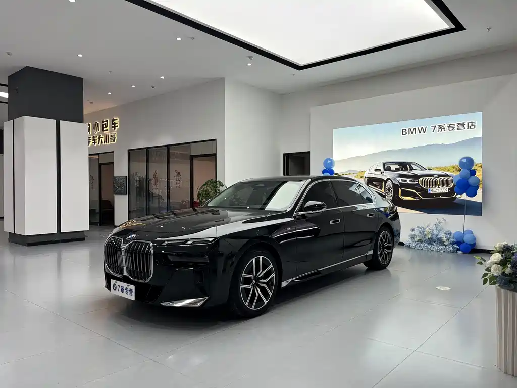 BMW 7 Series 7 2023 735Li M Sport