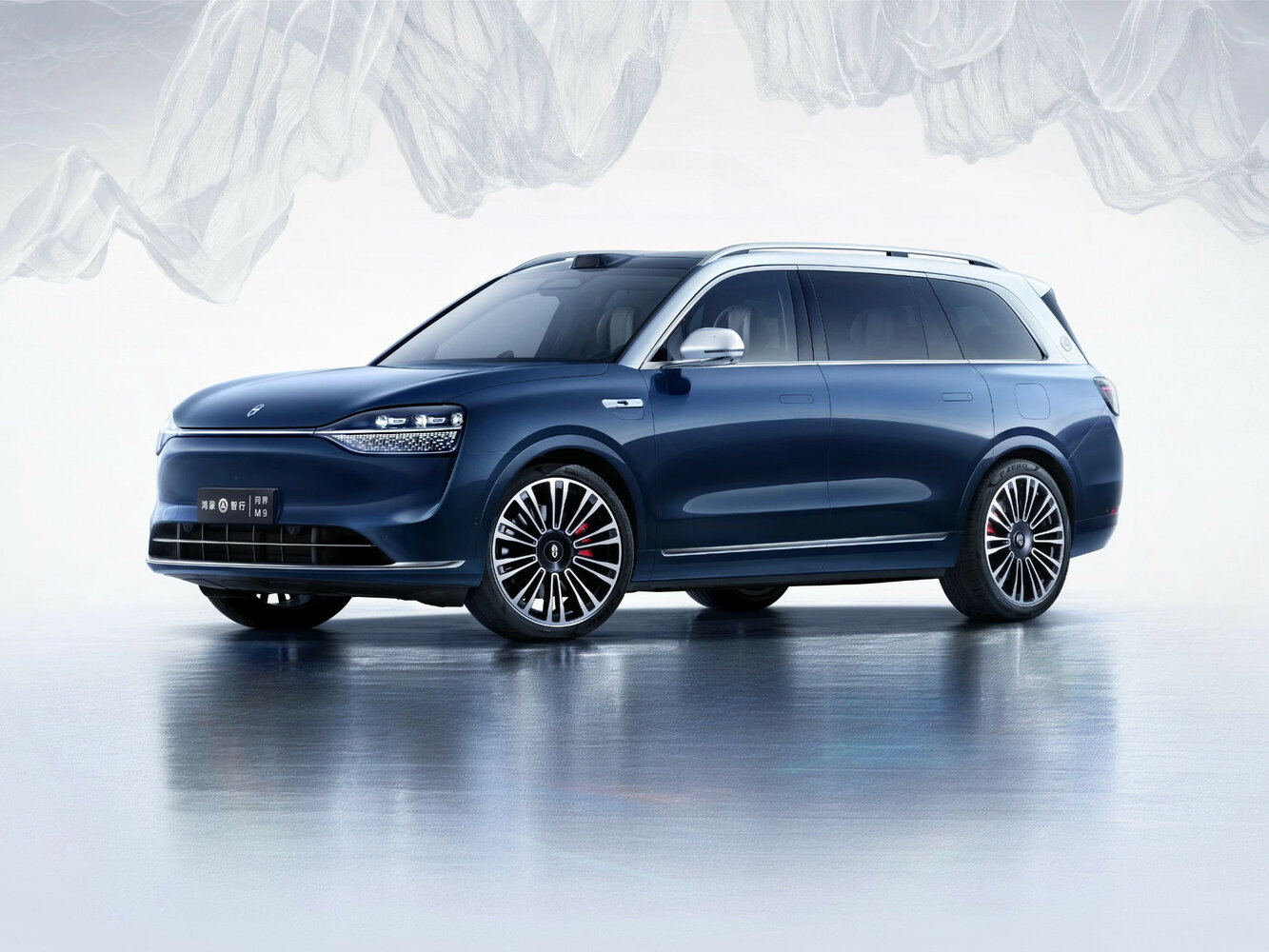 Aito M9 2024 EREV Ultra 42kWh 6 мест — Фотографии комплектации 1