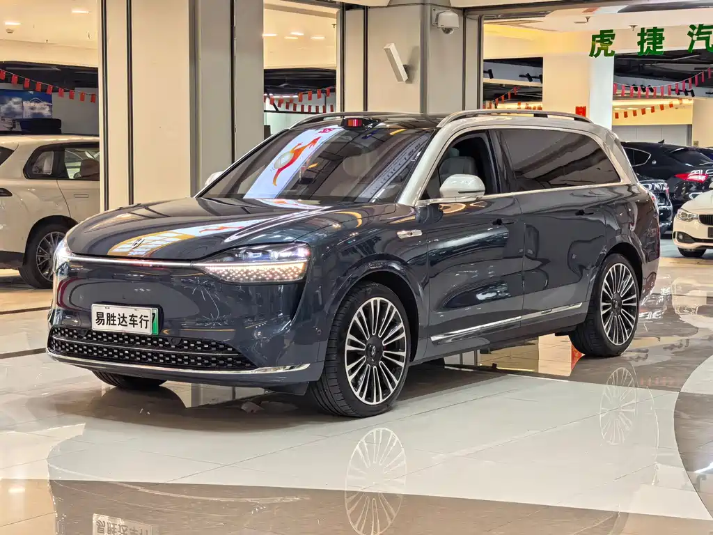 Aito M9 2024 EREV Ultra 42kWh 6 мест — Фотографии автомобиля 1