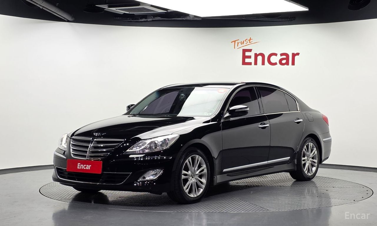 Hyundai Genesis Base