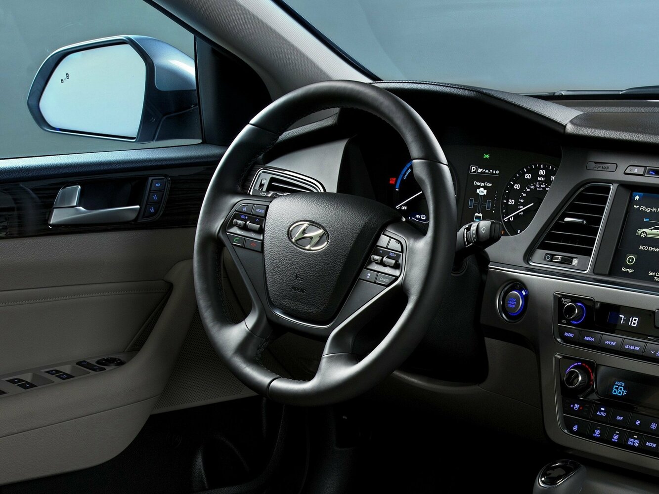 Hyundai Sonata 2.0 Smart — Фотографии комплектации 14