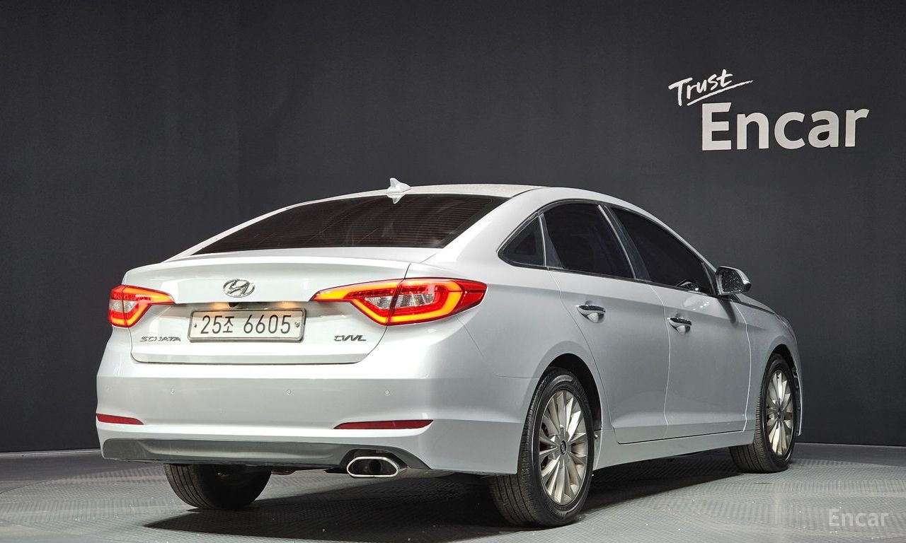 Hyundai Sonata 2.0 Smart — Фотографии автомобиля 2