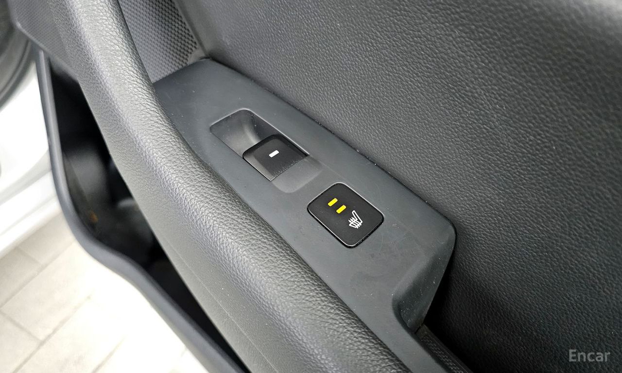 Hyundai Sonata 2.0 Smart — Фотографии автомобиля 19
