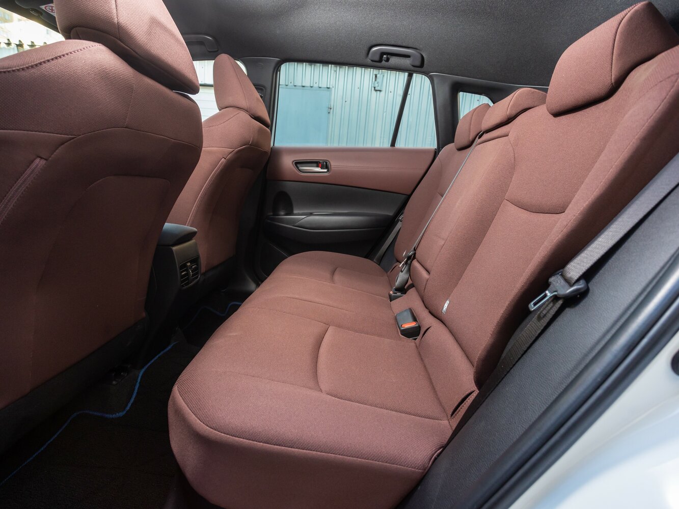 Toyota Corolla Cross Z — Фотографии комплектации 32