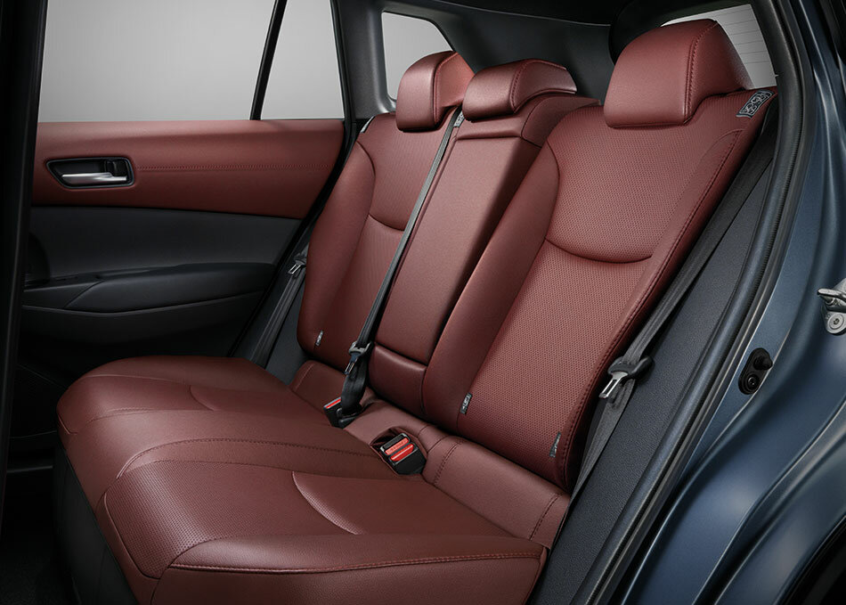 Toyota Corolla Cross Z — Фотографии комплектации 34