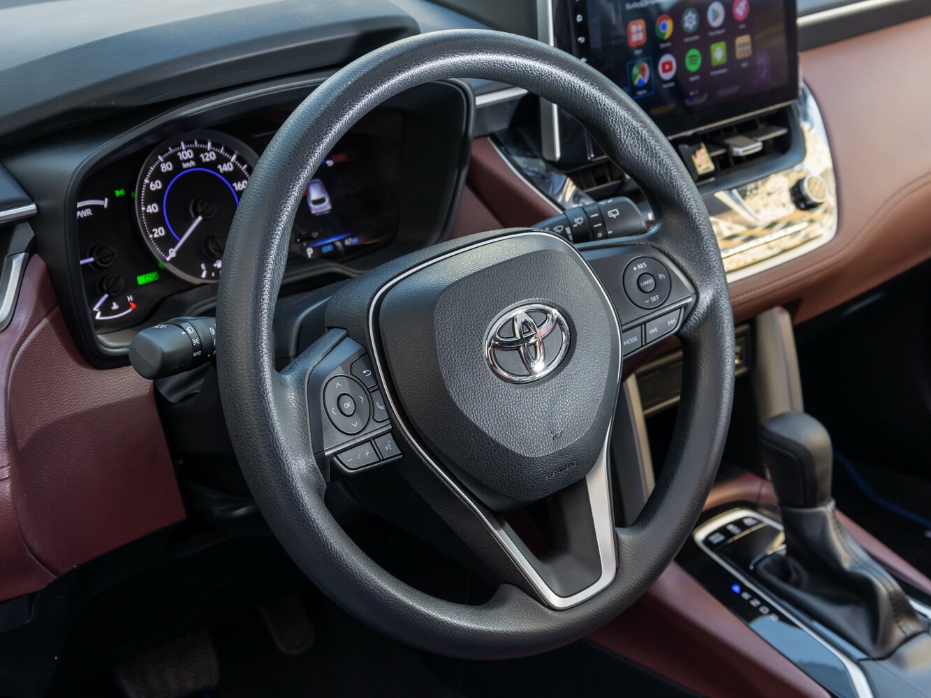 Toyota Corolla Cross Z — Фотографии комплектации 36