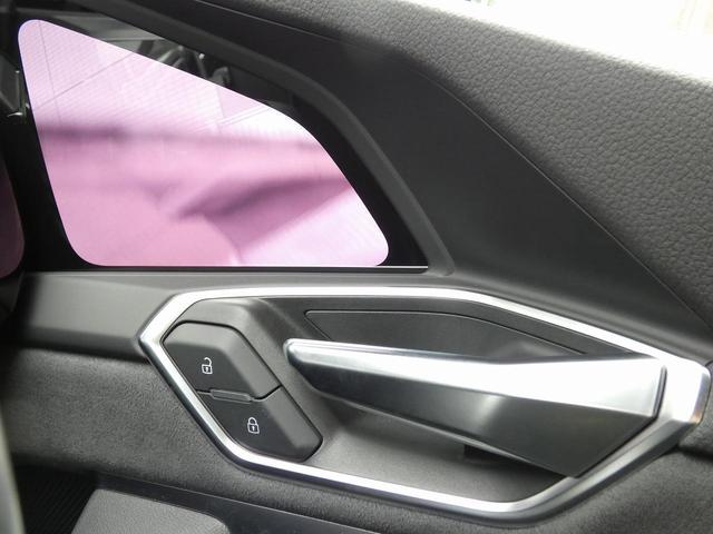 Audi e-tron Sportback 55 S — Фотографии автомобиля 24