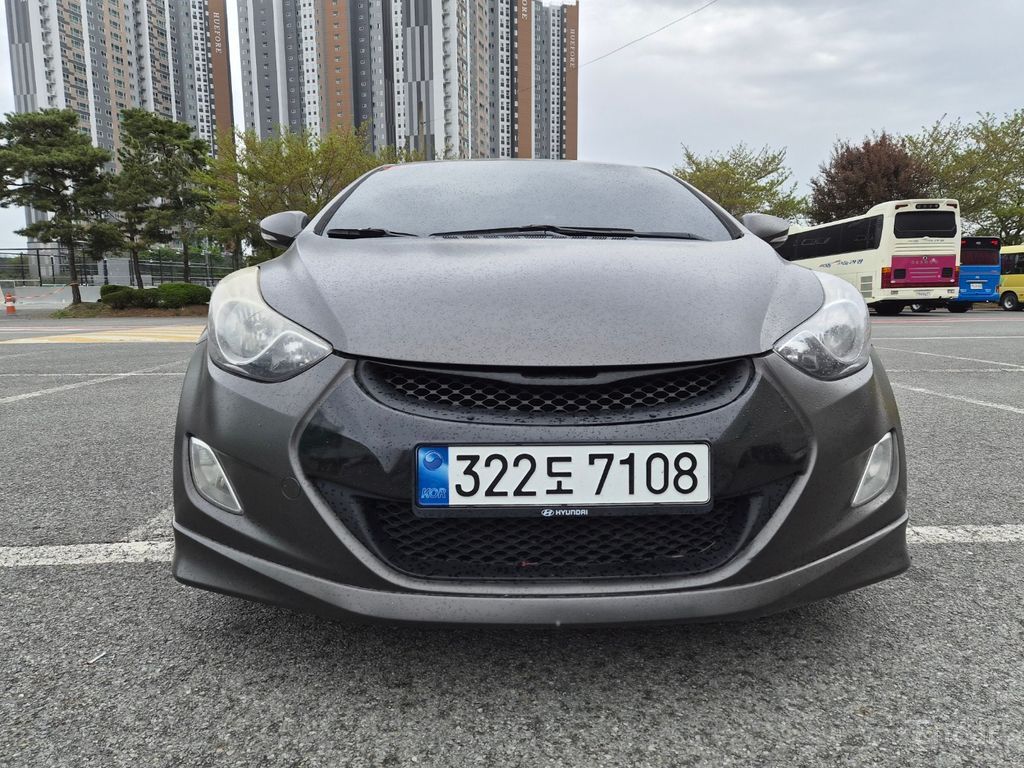 Hyundai Avante M16 GDI Luxury