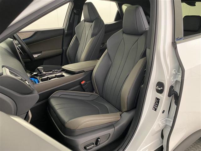Lexus NX — Фотографии автомобиля 7