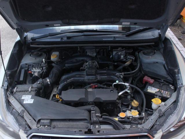 Subaru XV 2.0i−L — Фотографии автомобиля 23