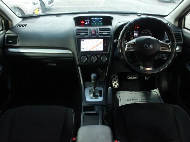 Subaru XV 2.0i−L — Фотографии автомобиля 4