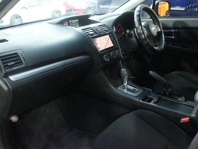 Subaru XV 2.0i−L — Фотографии автомобиля 35