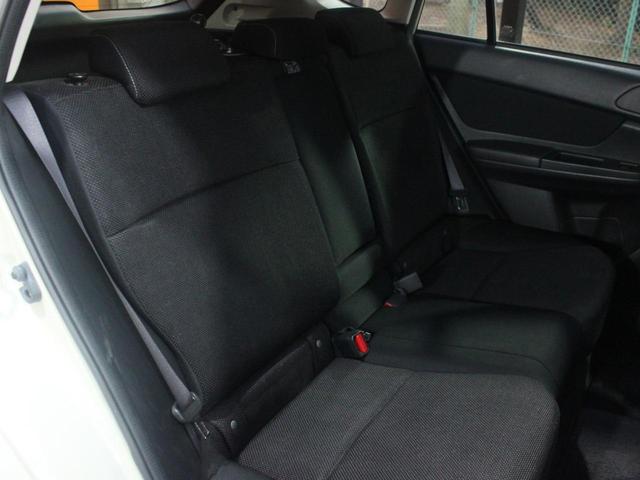 Subaru XV 2.0i−L — Фотографии автомобиля 38