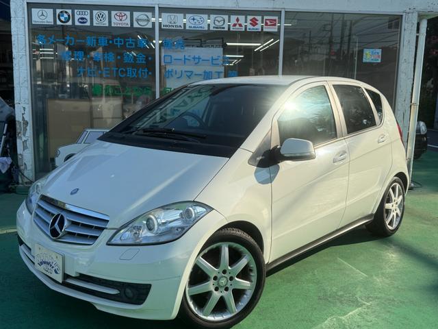 Mercedes-Benz A180