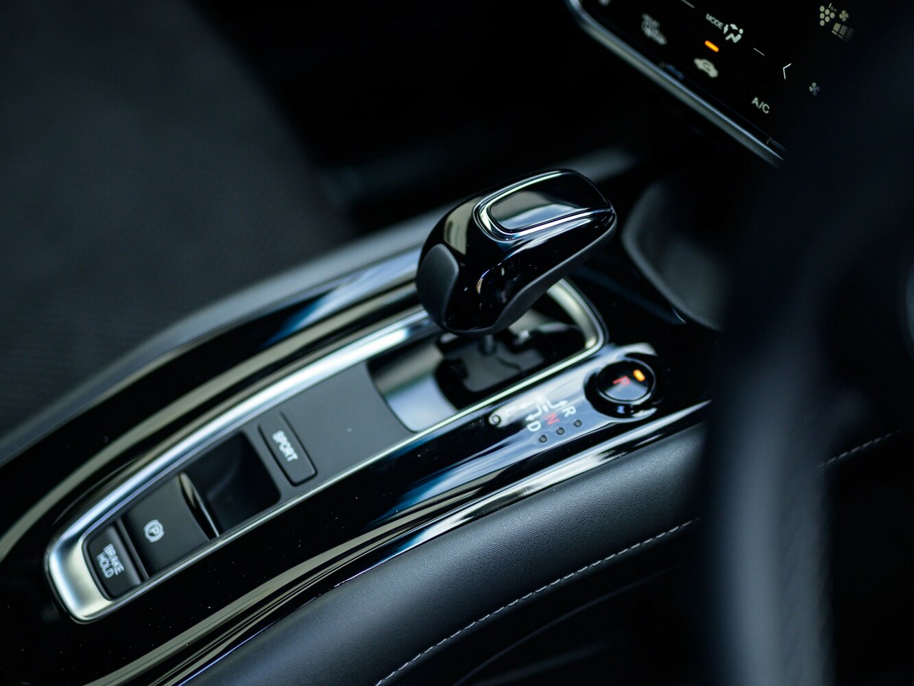 Honda Vezel RS — Фотографии комплектации 8